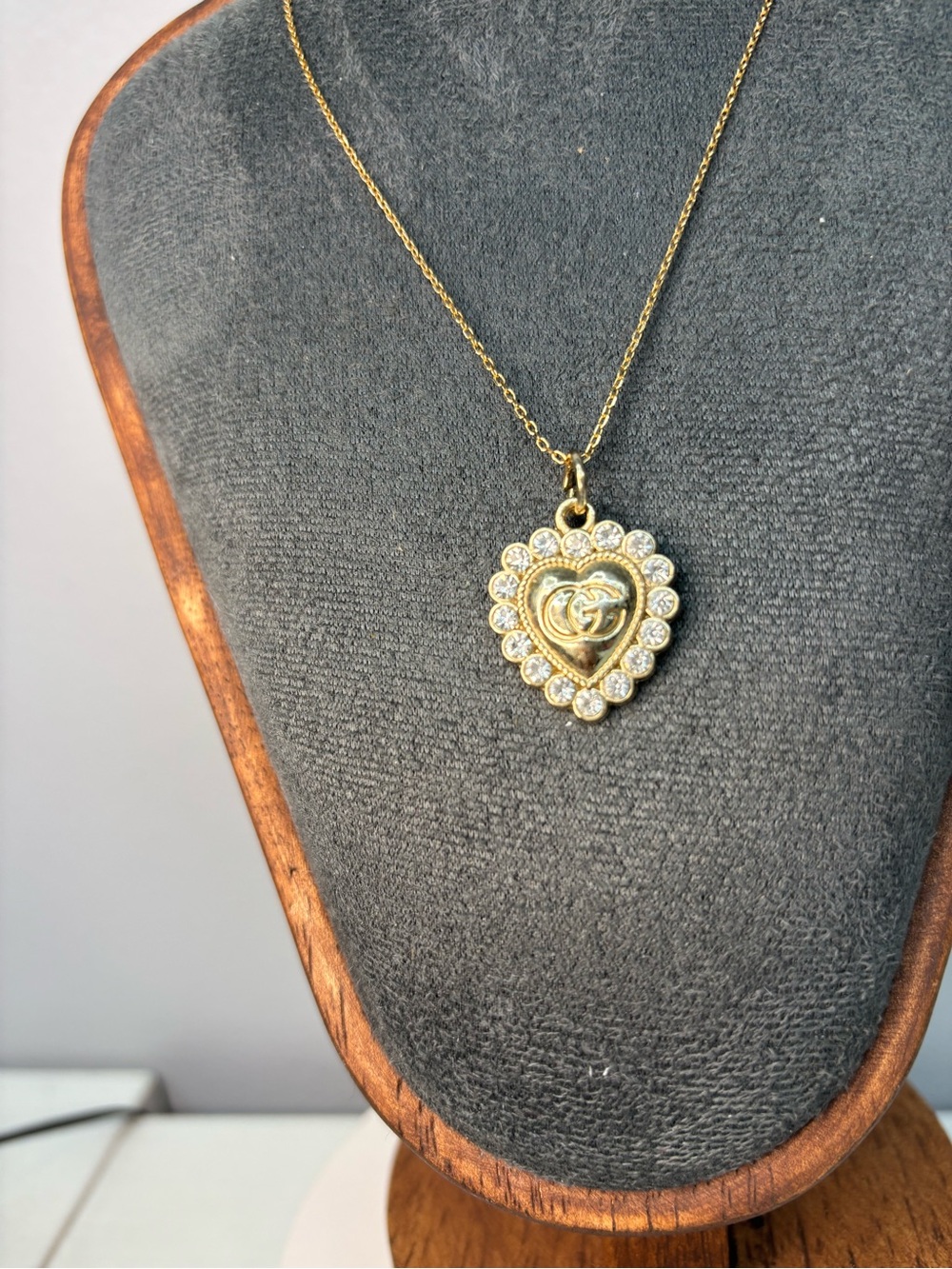 Gucci Gold & Crystal GG Heart Pendant Necklace - Picture 7 of 11